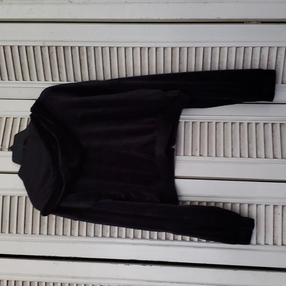 No Boundaries Velour Cropped Hoodie Jacket - Picture 2 of 4